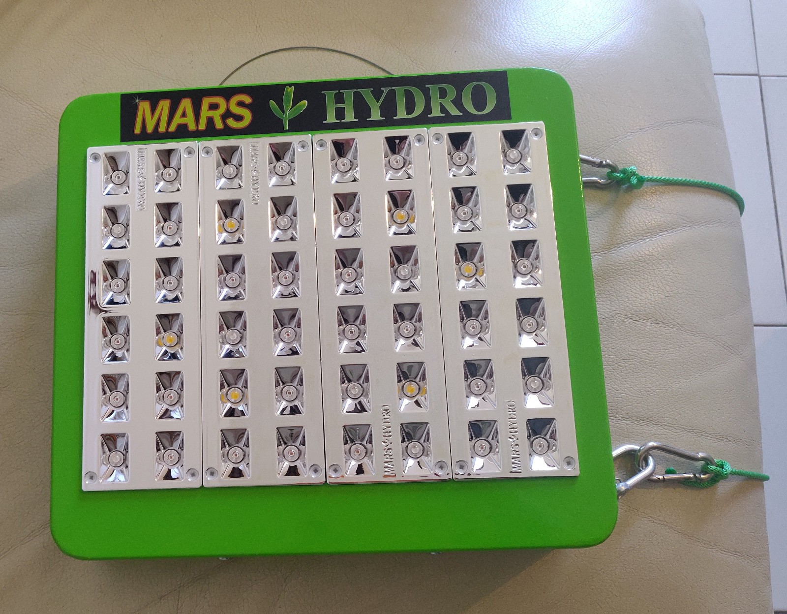 Mars Hydro Reflector 48 LED - Illuminazione Indoor Professionale