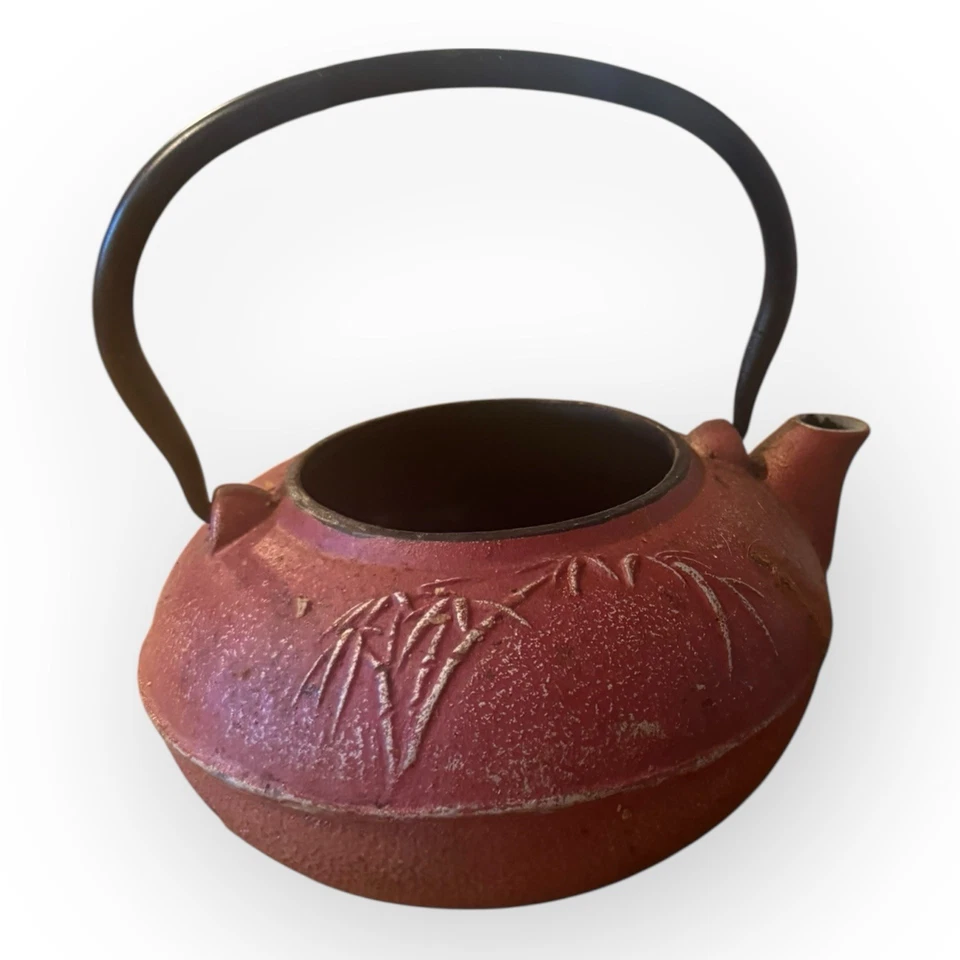 Vintage Japanese Cast Iron Teapot Red Bamboo Design Enamel Interior, 2.5l - Image 3 of 4