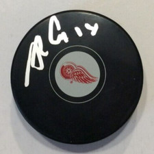 ANDREW COPP SIGNED DETROIT RED WINGS HOCKEY PUCK W/ CASE COA