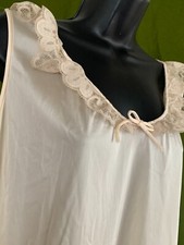 Vintage Vanity Fair Beige Babydoll Nightgown Silky Nylon Lace Trim Hem Bow Sz M