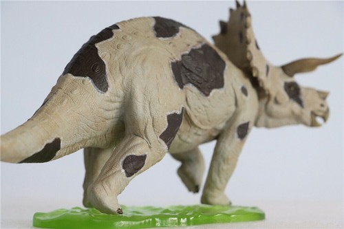 Nanmu 1/35 Triceratops schwere Lanze Figur Tier Dinosaurier Modell Sammler Geschenk - Bild 28 von 73