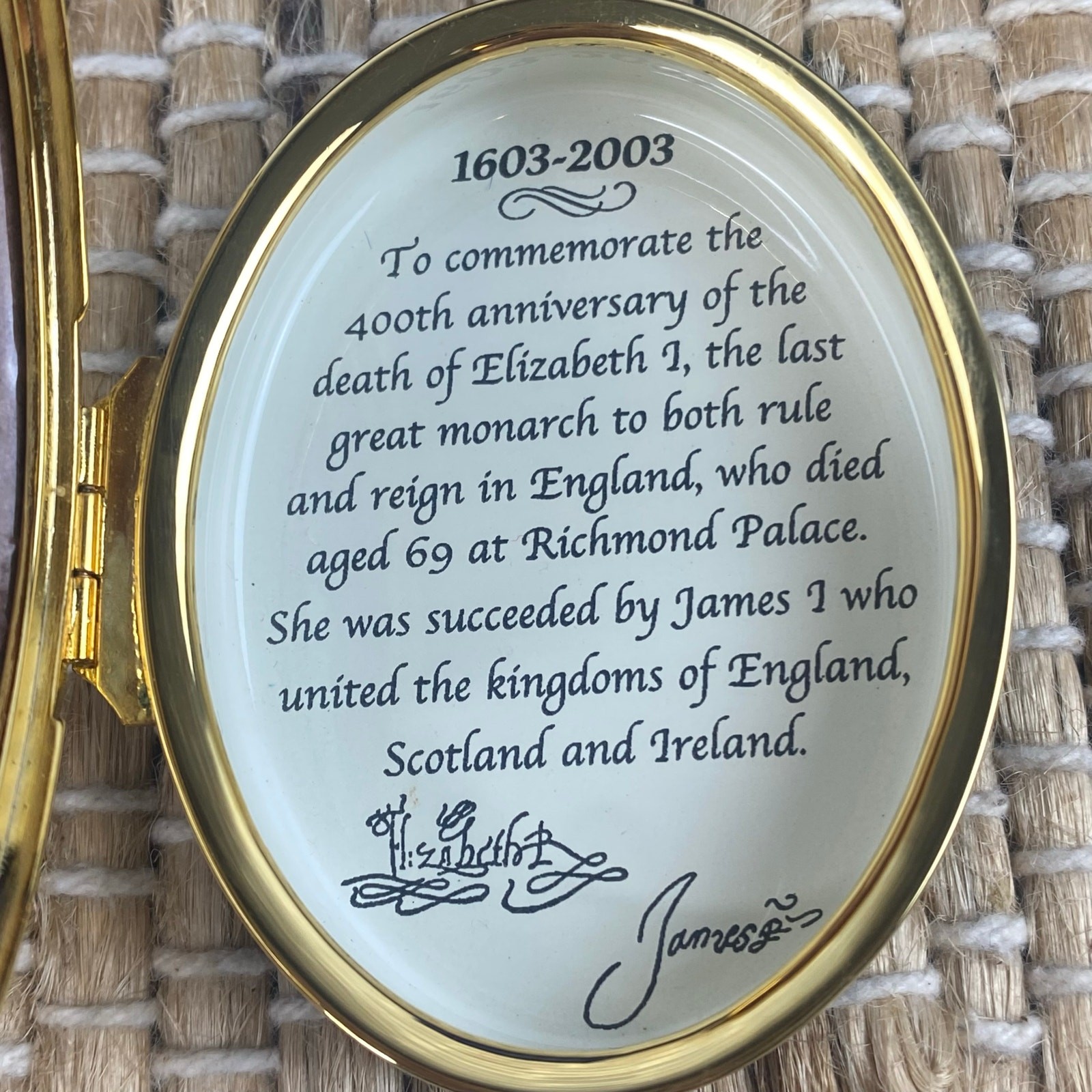 LE RARE Halcyon Days "Collectors Circle" Queen Elizabeth I Commemorate 400 years