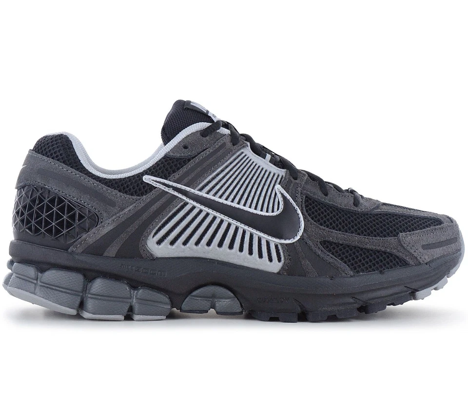 Nike Zoom Vomero 5 - Herren Sneaker Sport Schuhe Grau-Schwarz HF1553-006 NEU - Bild 1 von 4