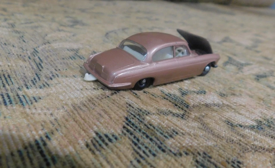 Lesney Jaguar Mark 10 No. 28. MINT plus original Box NEAR MINT - Image 2 of 4