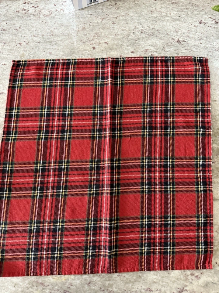 Ralph Lauren Stewart 格子餐巾全新带标签 8 共 — 第 3/3 张图片