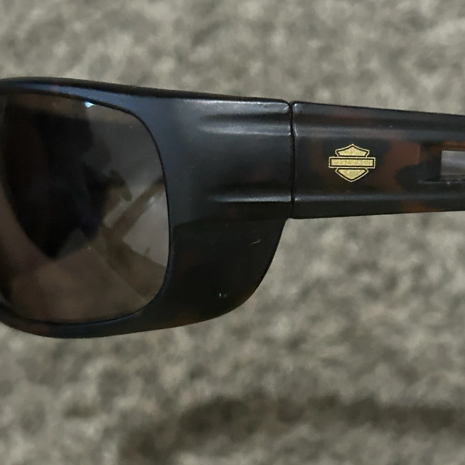 Gafas de sol Harley Davidson para hombre aerodinámicas Temple marrón tortiga humo lentes Foto 3 de 4