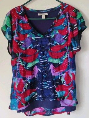 Dana Buchman Women's Short Sleeve V-Neck Lined Top Blue/Red/Green Size M