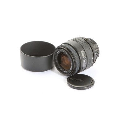 NIKON Sigma UC 3,5-4,5/28-70 Zoom + Defekt (276723)