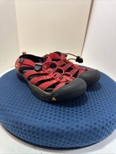 Keen Sandals Y5 Red Hook  Loop Hiking Fishing Wilderness Trail Camping Beach