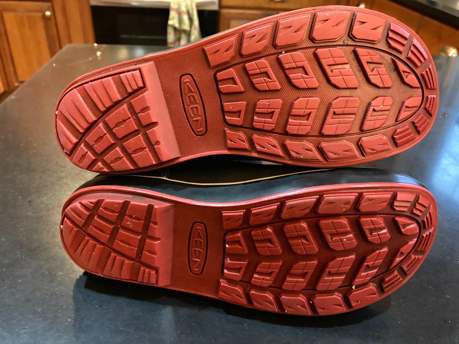 KEEN ELSA SHERPA STIVALI A QUADRI IN LANA NERA E ROSSA IMPERMEABILI