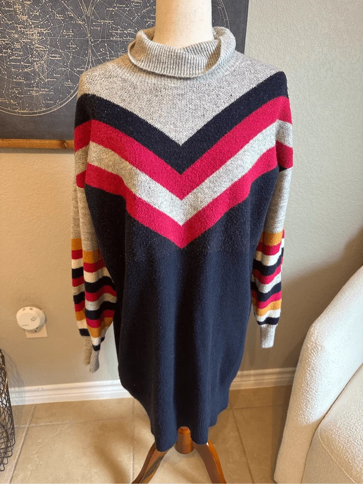 Mini Vestido Suéter MinkPink Rayas Me Up Cuello Alto Manga Larga Rayas Talla XL Foto 3 de 4