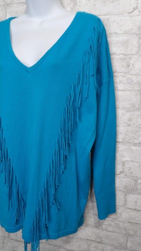 Vince Camuto Turquoise Blue V-Neck Fringe Knit Sweater Pullover Size Medium - Picture 6 of 15