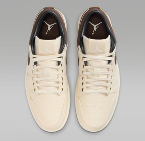 jordan 1 with cream laces