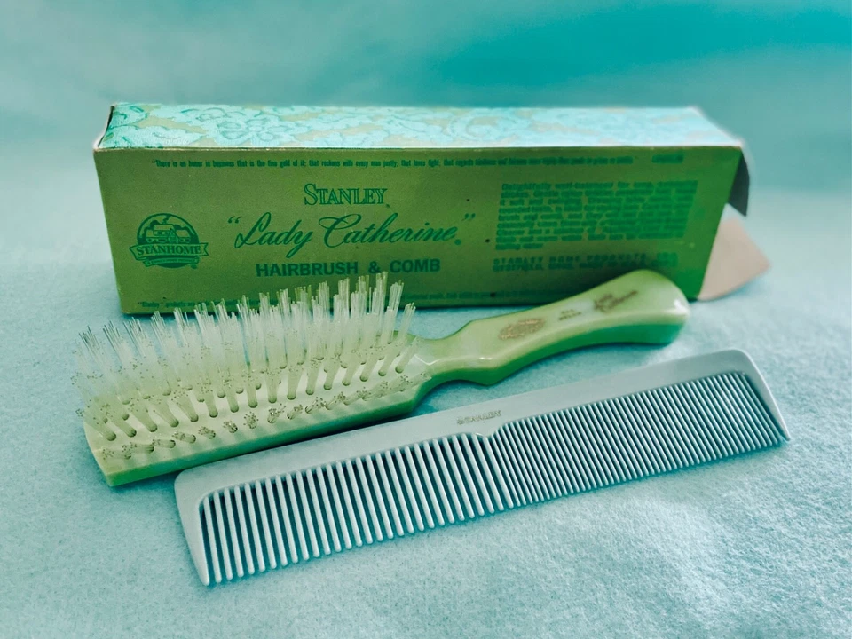 NOVO Vintage Stanley LADY CATHERINE #4052 Azul ESCOVA DE CABELO e PENTE Nylon NOS RARO - Imagem 4 de 4