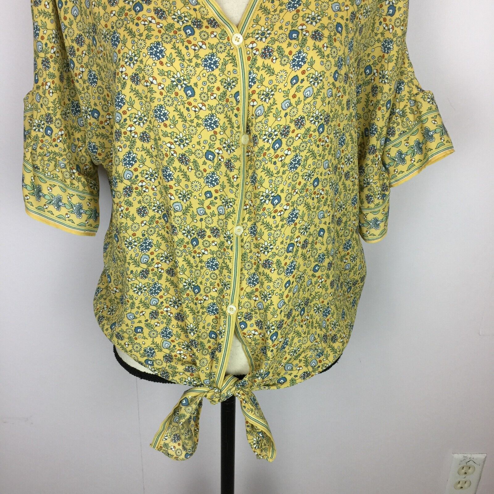 Max Studio Tie Front Top Blouse Size S Womans Yel… - image 4