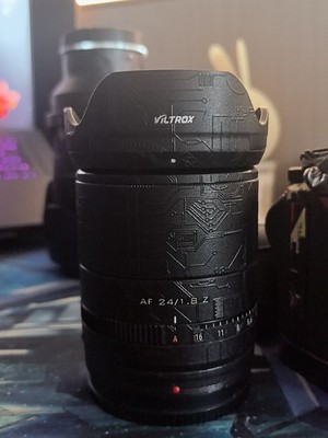 Viltrox 24mm F1.8 Nikon Z   Wide-Angle, 9-Blade Bokeh, APS-C/FF Compatible