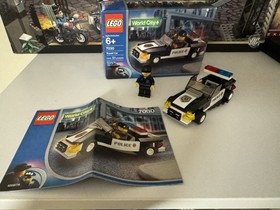 LEGO World City Squad Car 7030 Complete Set Box Police Car Minifigure Included