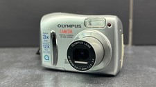 Olympus Camedia D-535 Zoom 3.2MP Digital Camera - Silver