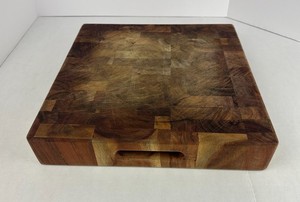 End Grain Hardwood Cutting Board Butcher Block 14x14x2.5 Thick w/ Handle