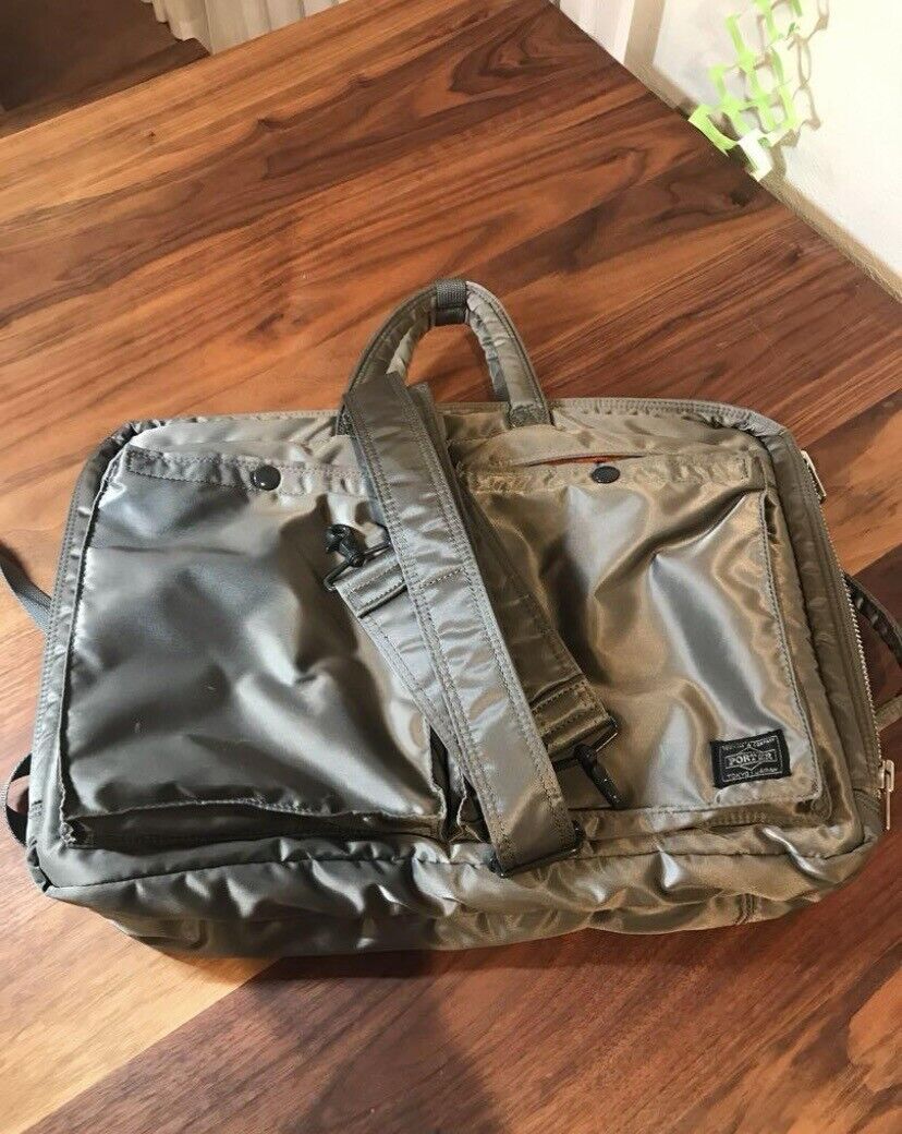 Yoshida Bag PORTER TANKER 3WAY BRIEFCASE Silver gray Free Yoshida Bag PORTER TANKER 3WAY BRIEFCASE Silver gray Free