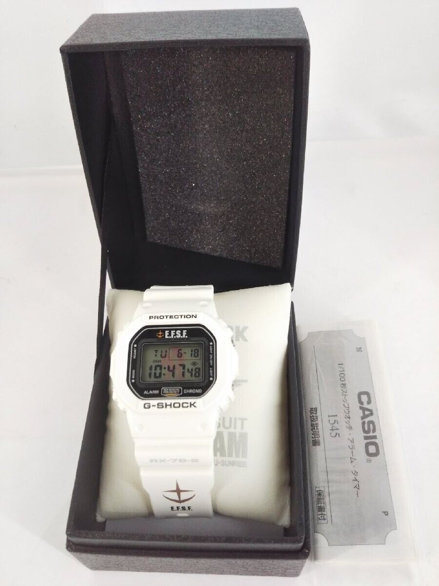 Casio G-SHOCK GUNDAM 30th Anniversary Model DW-5600VT RX-78 Casio G-SHOCK GUNDAM 30th Anniversary Model DW-5600VT RX-78