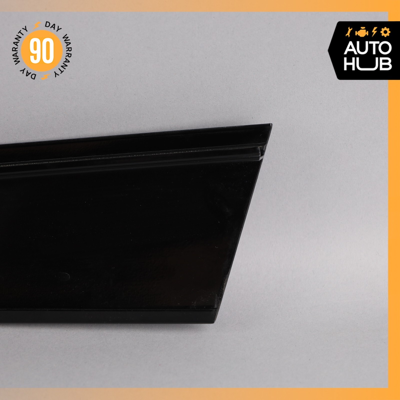03-13 Maserati Quattroporte M139 Exterior B-Pillar Moulding Trim Left Side OEM