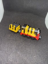 Thomas And Friends Busy As A Bee James Die Cast Magnetic 2013 Mattel G50A