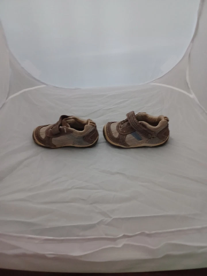 SAPATOS STRIDE RITE TRENT BEBÊ CRIANÇA MENINOS tamanho 5 largura COURO MARROM MUITO FOFO - Imagem 2 de 4