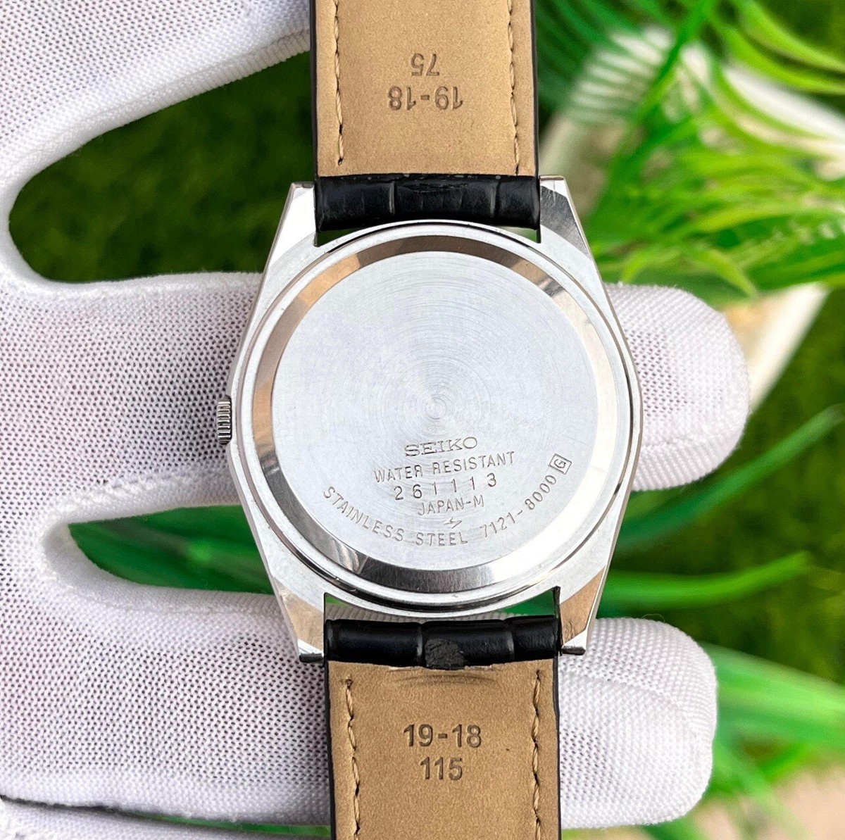 Vintage Seiko JDM Arabic Numerals Dial Japan Made Men's Quartz