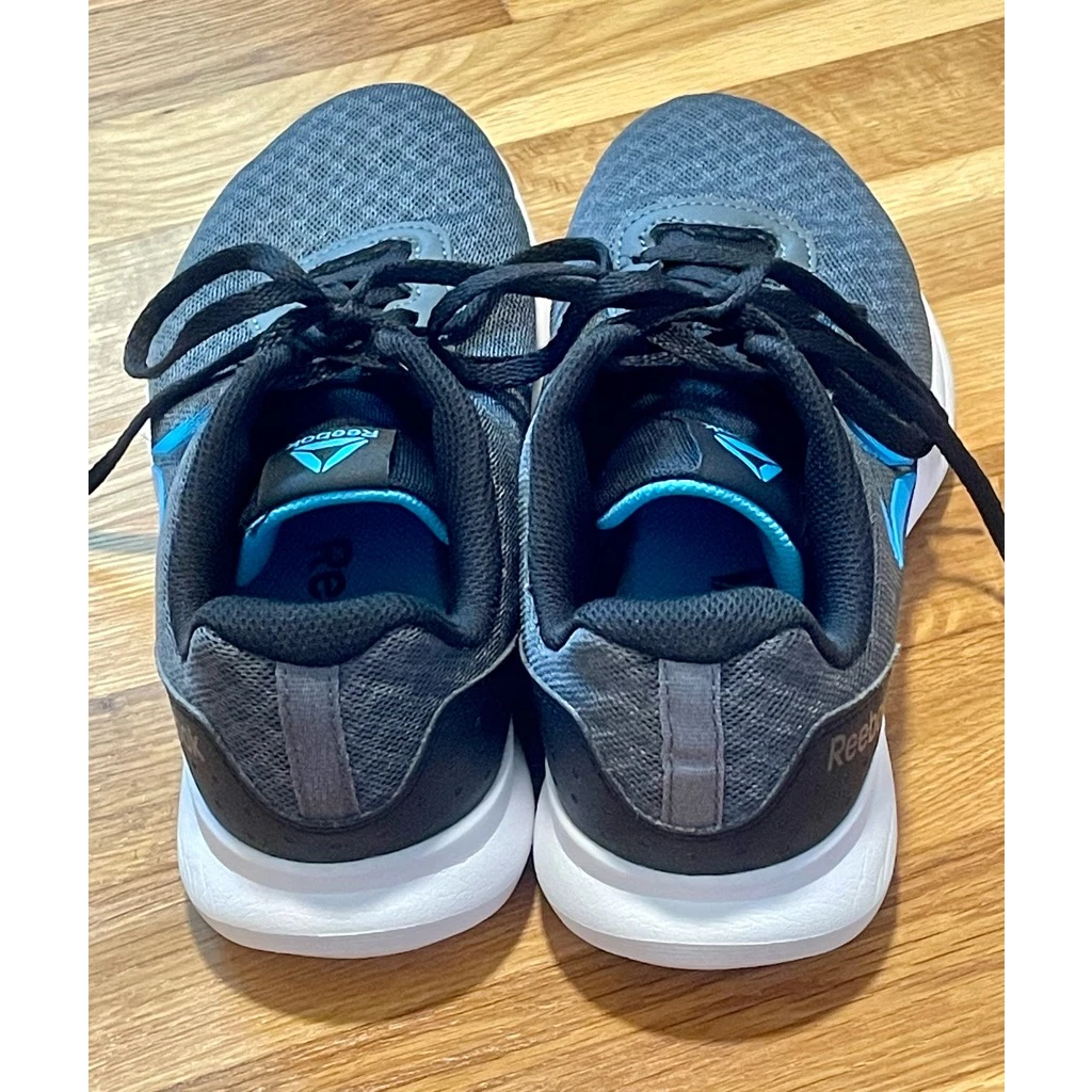 Reebok dart cheap runner