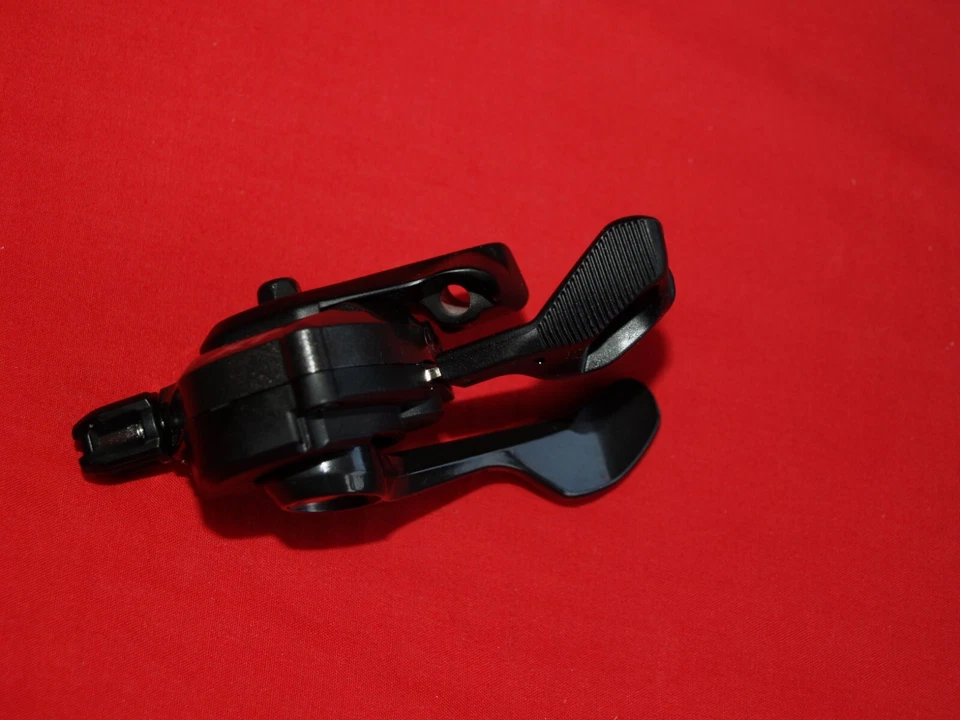 Shimano XT M8000 Left I-SPEC B Double/Triple Gear Shifter Lever Trigger - Image 3 of 4