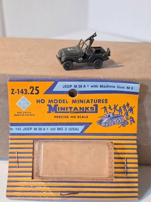 ROCO HO Minitanks Z-143.25 Jeep M 38 A 1 w/ Machine Gun M 2 Customized Austria