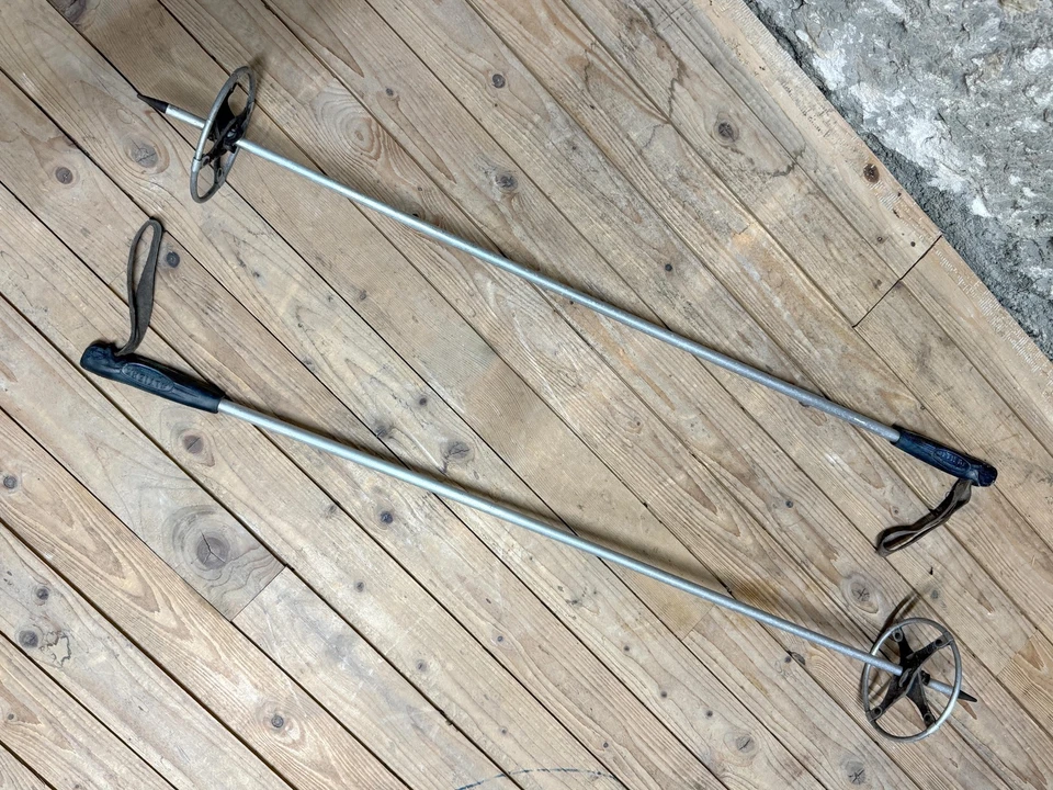 Ancien Bâtons de Ski Alu Altière - Déco Chalet Gîte Montagne - 116 cm - Vintage - Photo 2/4