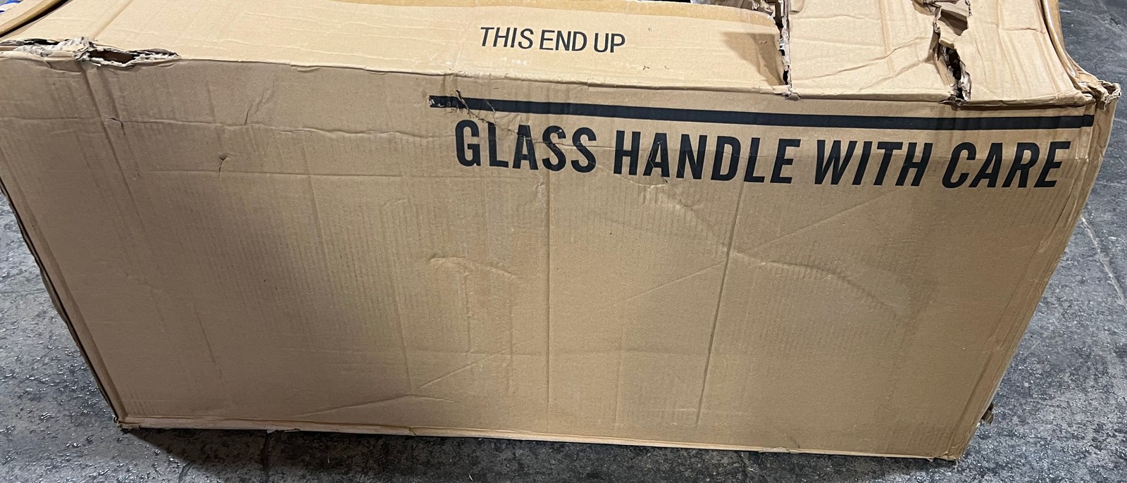 Kichler Kitner 42 in. 3-Light Black and Natural Brass Linear Chandelier 52033NBR