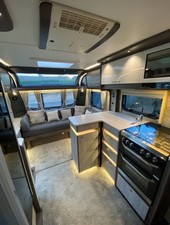 Coachman Lusso 1 (2022) – Beautiful Condition - Luxury Caravan