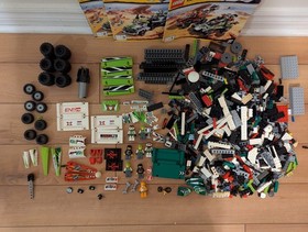 Lego 8864 World Racers of Desert Destruction 99% Complete w Minifigures Manuals