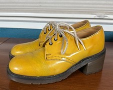 Vtg Doc Marten, yelow oxfords, heels, US women 5, made in England, yellow 90s