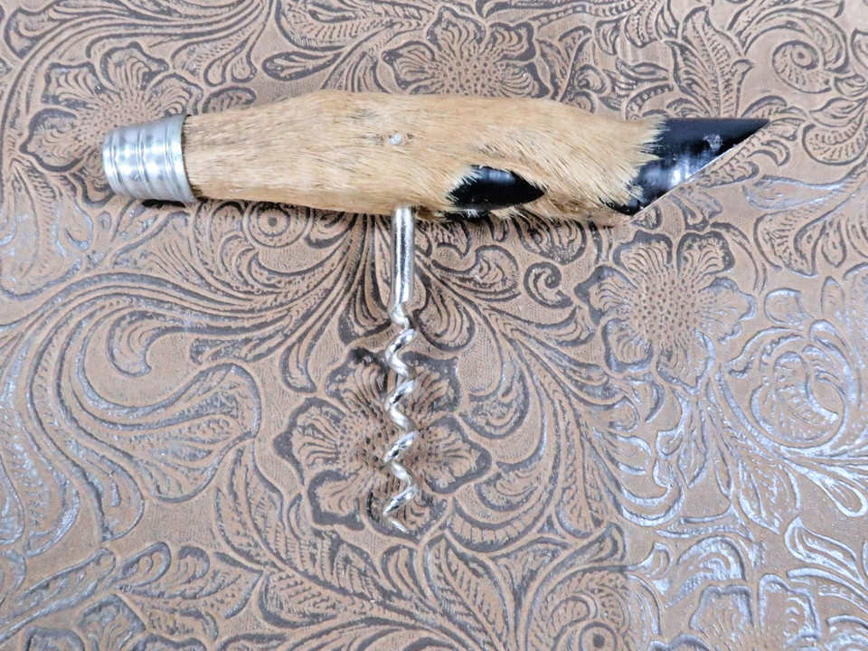 Rare Vintage Authentic Novelty Deer/Fawn Foot Corkscrew