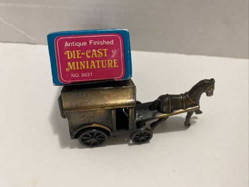Horse & Buggy Diecast Miniature Pencil Sharpener # 9631 With Original Box - Foto 5 di 6