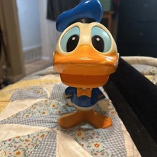 VINTAGE 60s 70s CHATTER CHUMS Donald Duck Pullstring Toy talks /Moves Mouth