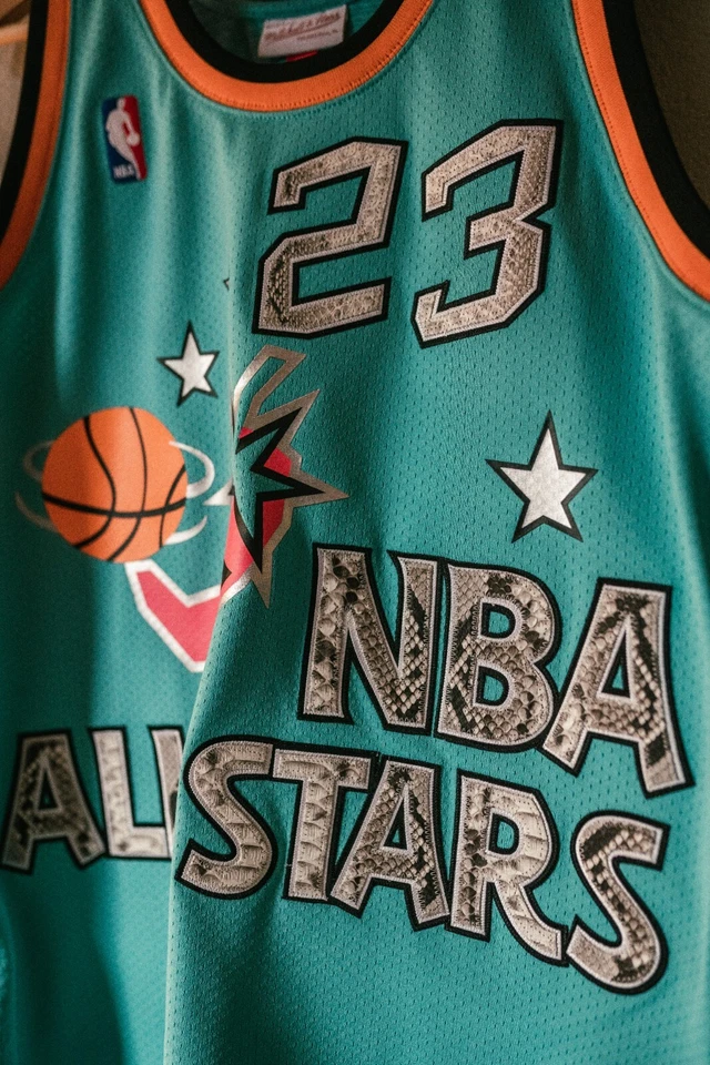 Mitchell & Ness Teal Michael Jordan 1996 NBA All-Star Game Python Jersey - Image 4 of 4