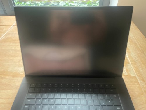 Razer Blade 16" - Intel Core i9 13th Gen 2.50 GHz, RTX 4080, 64GB RAM, 1TB SSD - Picture 6 of 11