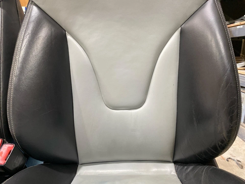 2010-2012 Audi S4 Sport Seat Set Front & Rear Panda Silver Worn Leather (TL) Foto 4 de 4