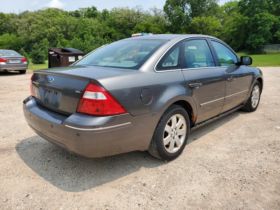 Barra/manija de agarre de techo interior trasero derecho (esquisto/gris) Ford Five Hundred 2005-2007 Foto 2 de 4