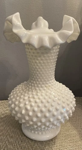 Vintage Large Fenton White Milk Glass Hobnail Ruffled Top Vase 10.5”