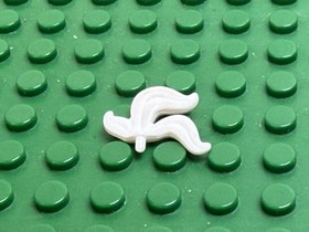Vintage LEGO Castle White Plume Feather TRIPLE Minifigure 6054 6080 6277 #4502b