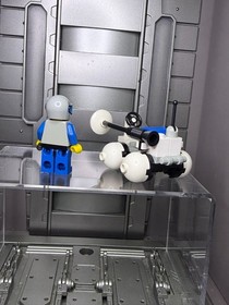 LEGO ROVER (7301) Vintage life On MARS (LoM) With Assistant Astronaut