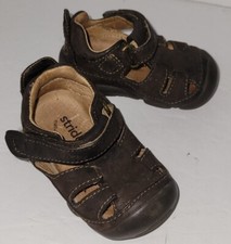 STRIDE RITE brown Leather Fisherman Sandals 2M