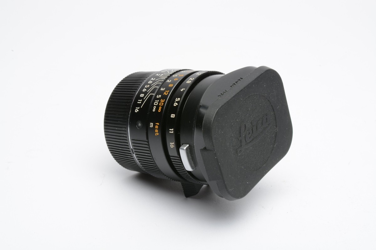 Leica 35mm f/2 Asph. Summicron-M Black Lens #11879, hood