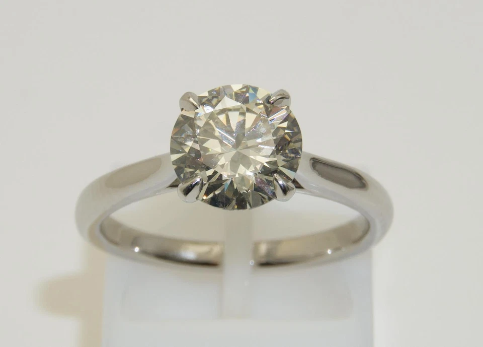 Brand New Platinum 2.2ct Diamond Solitaire Ring UK - O 1/2 US - 5 1/8 With Cert - Image 3 of 4